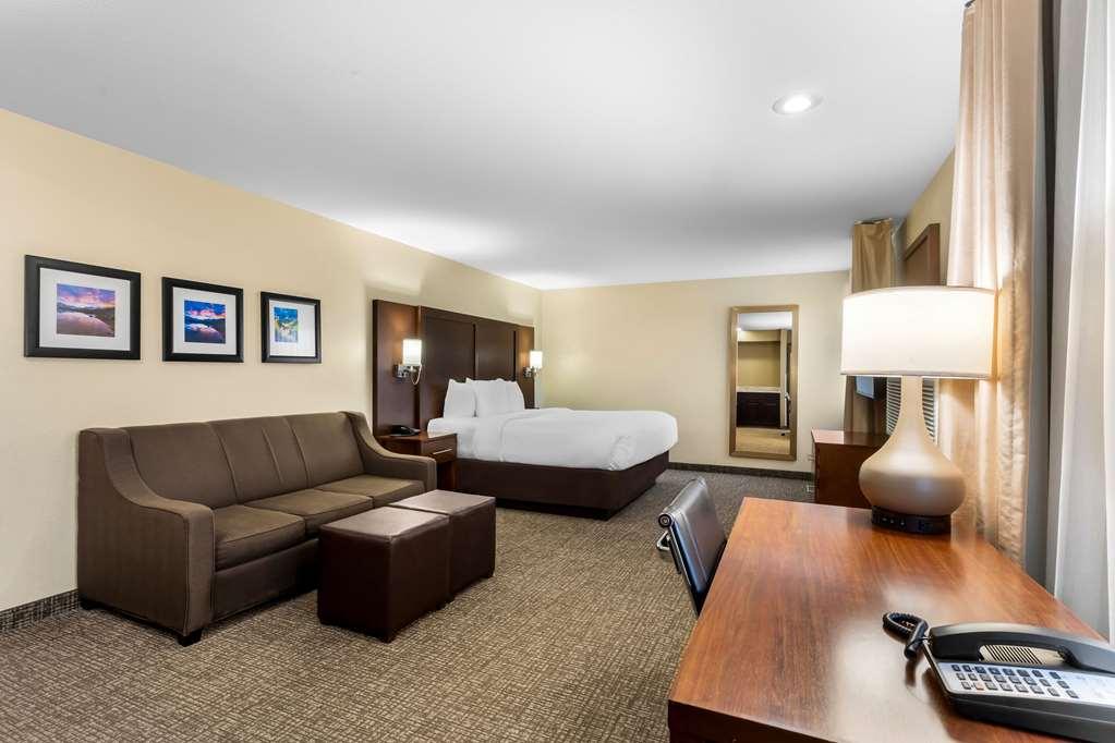 Comfort Inn & Suites Greeley Ruang foto