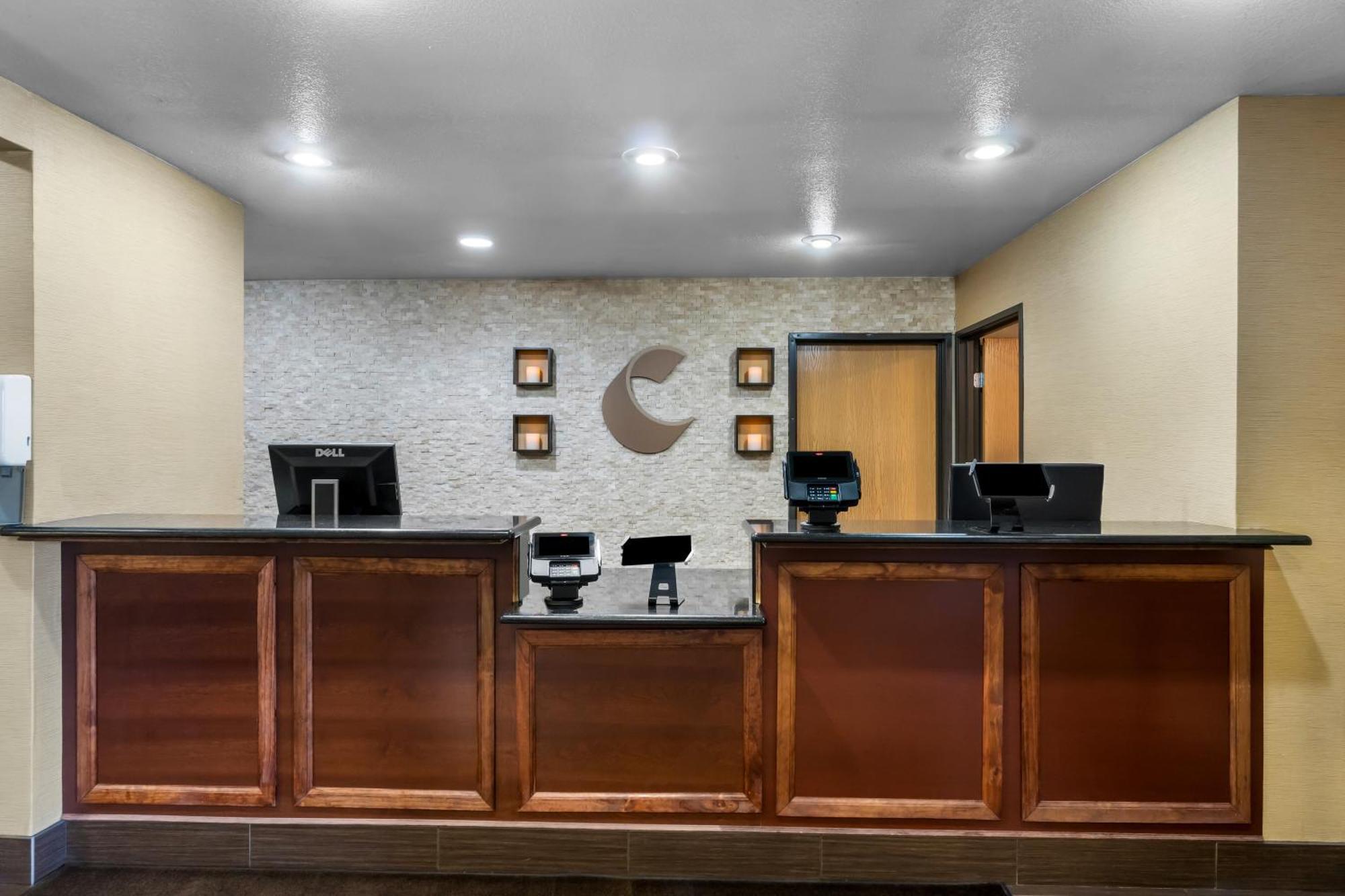 Comfort Inn & Suites Greeley Bagian luar foto